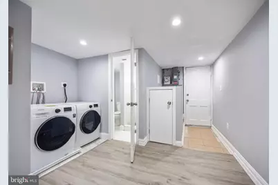 10 N Ellwood Avenue, Baltimore, MD 21224 - Photo 21