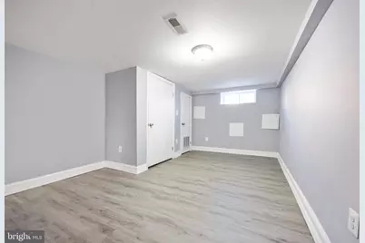 10 N Ellwood Avenue, Baltimore, MD 21224 - Photo 23