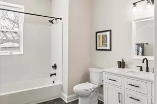 2010 N Longwood St, Baltimore, MD 21216 - Photo 21