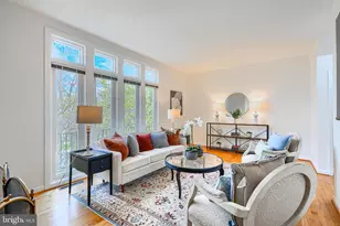 211 Bolton Pl, Baltimore, MD 21217 - Photo 3