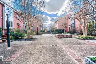 211 Bolton Pl, Baltimore, MD 21217 - Photo 11