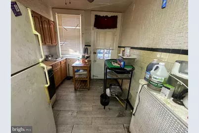 8 N Ellamont Street, Baltimore, MD 21229 - Photo 7