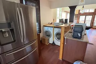 6204 Fair Oaks Ave, Baltimore, MD 21214 - Photo 5