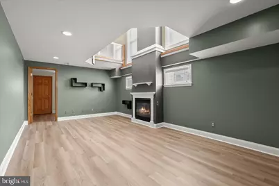 830 S Clinton Street, Baltimore, MD 21224 - Photo 41