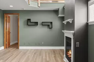 830 S Clinton St, Baltimore, MD 21224 - Photo 43