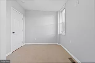 605 N Belnord Ave, Baltimore, MD 21205 - Photo 13