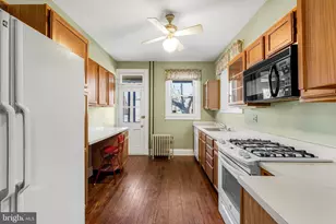 3722 Tudor Arms Ave, Baltimore, MD 21211 - Photo 11