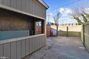 1402 N Montford Ave, Baltimore, MD 21213 - Photo 39