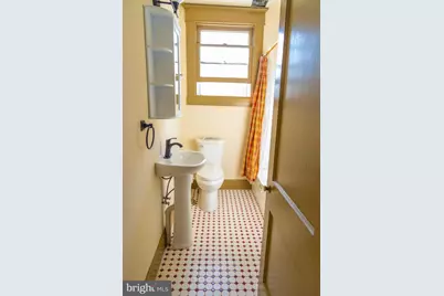 311 E Lake Avenue, Baltimore, MD 21212 - Photo 13