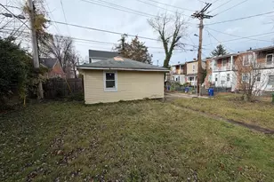 3708 Dennlyn Rd, Baltimore, MD 21215 - Photo 15