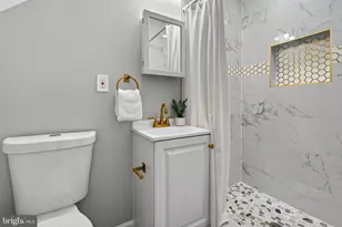 5602 Fair Oaks Ave, Baltimore, MD 21214 - Photo 17