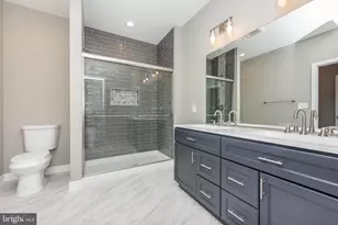 826 Edmondson Ave, Baltimore, MD 21201 - Photo 19