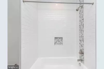 826 Edmondson Avenue, Baltimore, MD 21201 - Photo 15