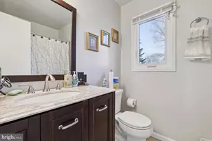 1902 Greenberry Rd, Baltimore, MD 21209 - Photo 23