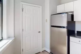 330 N Charles St, Baltimore, MD 21201 - Photo 3