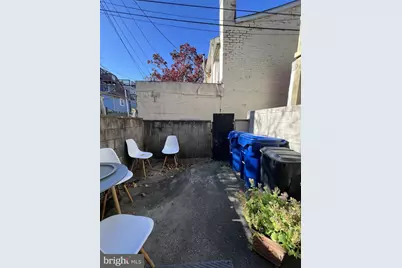 324 S Castle Street, Baltimore, MD 21231 - Photo 17