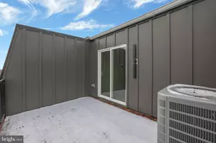 327 N Gilmor St, Baltimore, MD 21223 - Photo 39