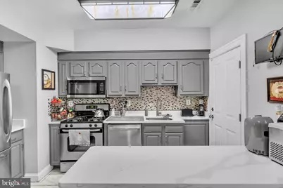 2546 Druid Park Drive, Baltimore, MD 21215 - Photo 11