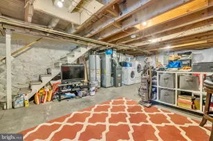 2546 Druid Park Dr, Baltimore, MD 21215 - Photo 25