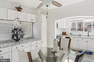 1101 Woodbourne Ave, Baltimore, MD 21212 - Photo 7