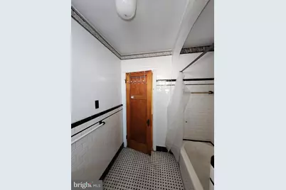 4327 Shamrock Avenue, Baltimore, MD 21206 - Photo 41