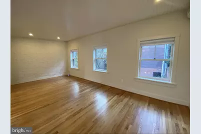 19 Branch Lane E, Baltimore, MD 21202 - Photo 5