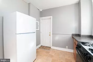 331 W 30th St, Baltimore, MD 21211 - Photo 11