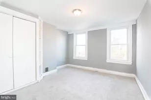 331 W 30th St, Baltimore, MD 21211 - Photo 13