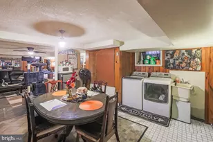 3938 Penhurst Ave, Baltimore, MD 21215 - Photo 37