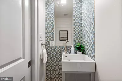 508 S Curley Street, Baltimore, MD 21224 - Photo 17