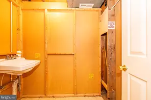 1201 N Calhoun St, Baltimore, MD 21217 - Photo 27