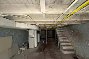 2408 E Oliver St, Baltimore, MD 21213 - Photo 9