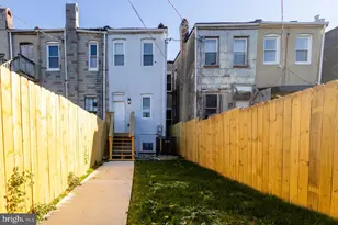 820 N Monroe St, Baltimore, MD 21217 - Photo 23