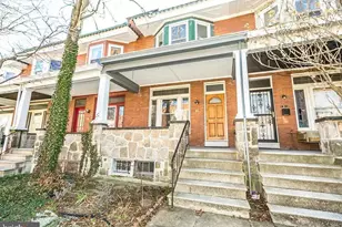 321 E 29th Street E, Baltimore, MD 21218 - Photo 9