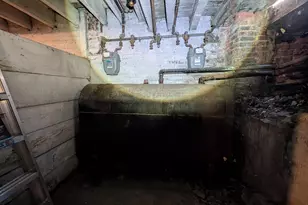 2120 Bolton St, Baltimore, MD 21217 - Photo 21