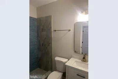 223 N Milton Avenue, Baltimore, MD 21224 - Photo 15