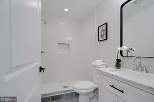 602 S Streeper St, Baltimore, MD 21224 - Photo 13