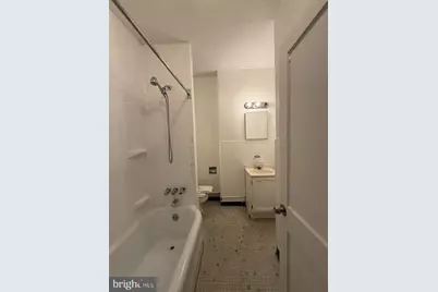 2464 Keyworth Avenue, Baltimore, MD 21215 - Photo 61