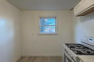 2464 Keyworth Ave, Baltimore, MD 21215 - Photo 27