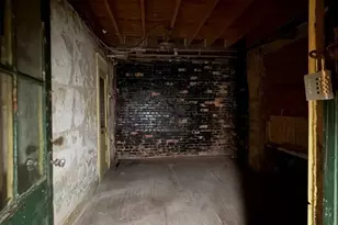 2464 Keyworth Ave, Baltimore, MD 21215 - Photo 41