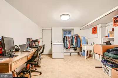 610 S East Avenue, Baltimore, MD 21224 - Photo 35