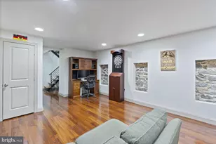 1101 S Clinton St, Baltimore, MD 21224 - Photo 41