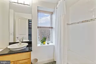 1101 S Clinton St, Baltimore, MD 21224 - Photo 19