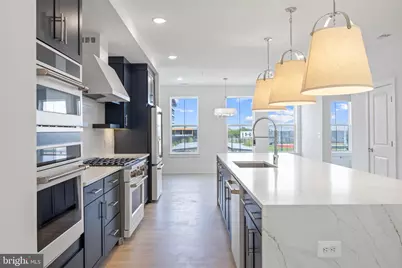 2606 W Peninsula Drive #309B, Baltimore, MD 21230 - Photo 7