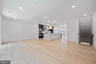 2606 W Peninsula Dr, Baltimore, MD 21230 - Photo 3