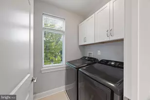 900 Valencia Ct, Baltimore, MD 21230 - Photo 31