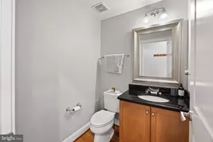 900 Valencia Ct, Baltimore, MD 21230 - Photo 13