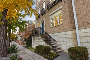 900 Valencia Ct, Baltimore, MD 21230 - Photo 7