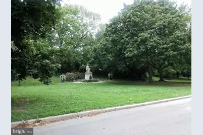 2012 Mount Royal, Baltimore, MD 21217 - Photo 9