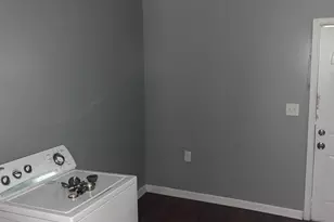 2610 Lehman Street E, Baltimore, MD 21223 - Photo 7